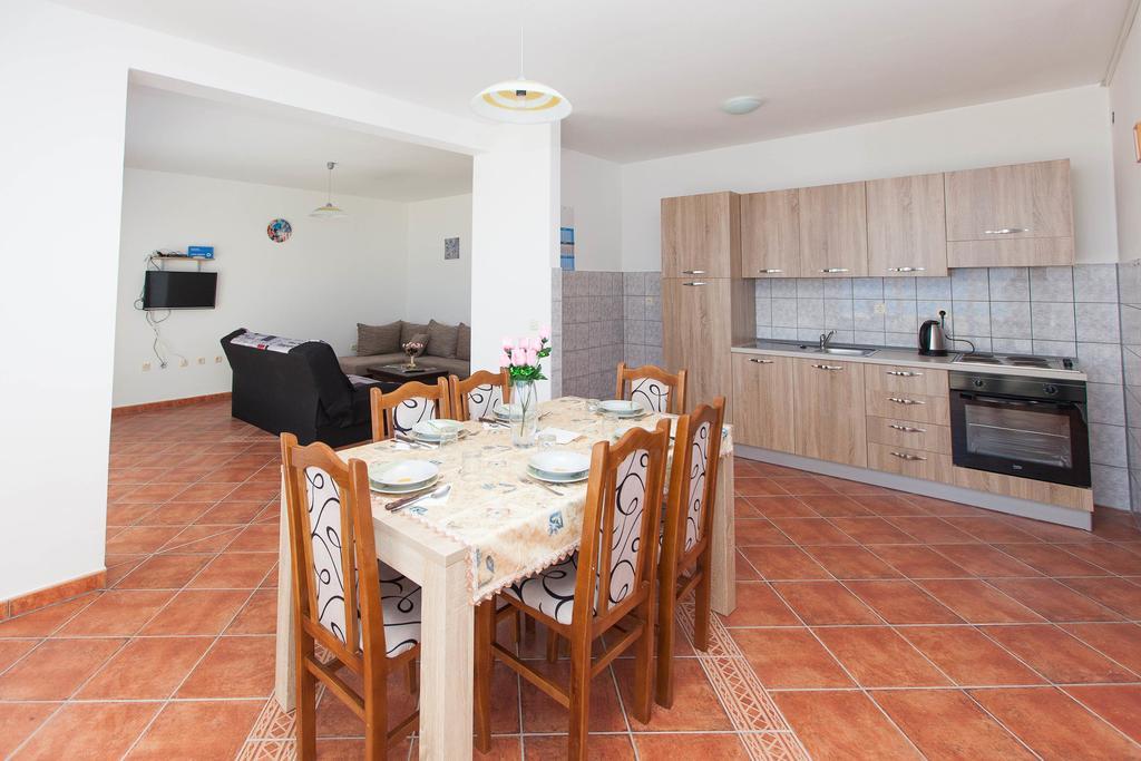 Apartmani Turudic Dramalj Ngoại thất bức ảnh