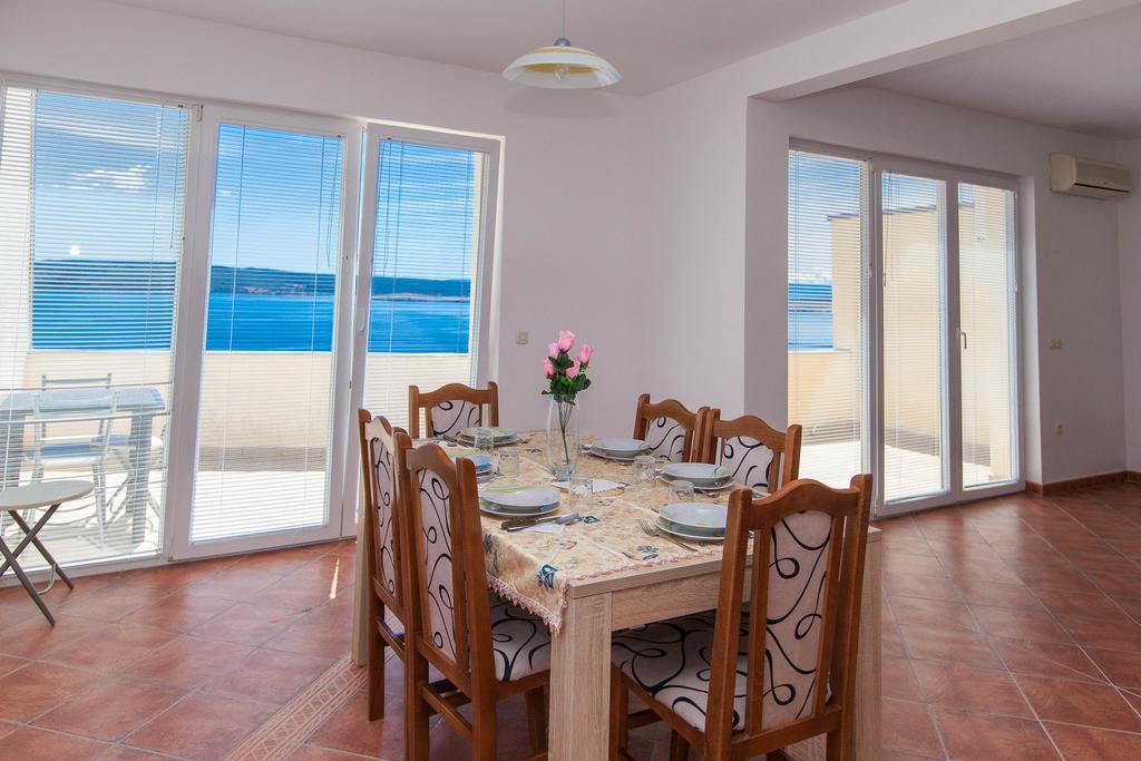 Apartmani Turudic Dramalj Ngoại thất bức ảnh