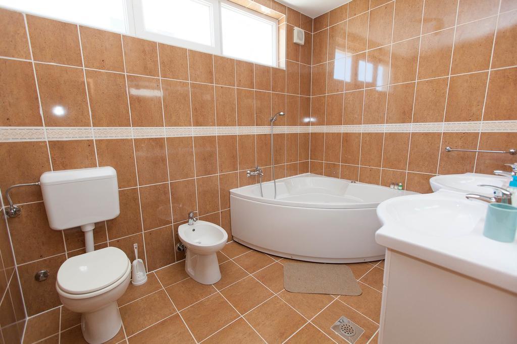 Apartmani Turudic Dramalj Ngoại thất bức ảnh