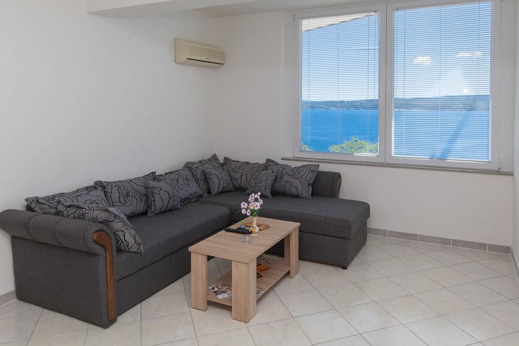 Apartmani Turudic Dramalj Ngoại thất bức ảnh