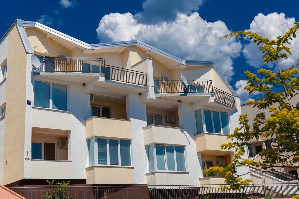 Apartmani Turudic Dramalj Ngoại thất bức ảnh